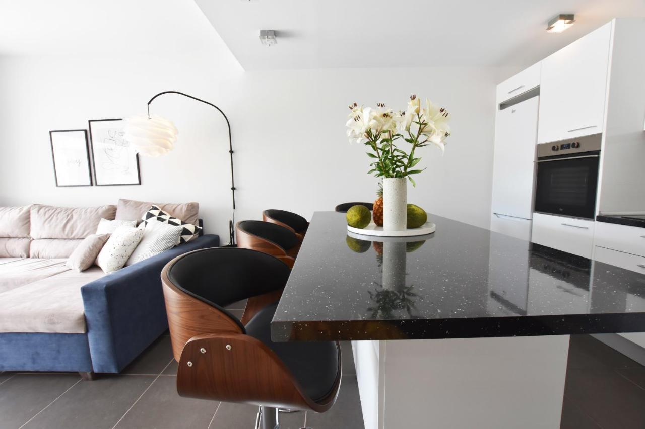 Book Jet - Costa Dream Apartment La Oliva Esterno foto
